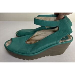 Fly London Women Yala Shoe Leather Peep Toe Wedge Sandal Size 39/8 US Turquoise